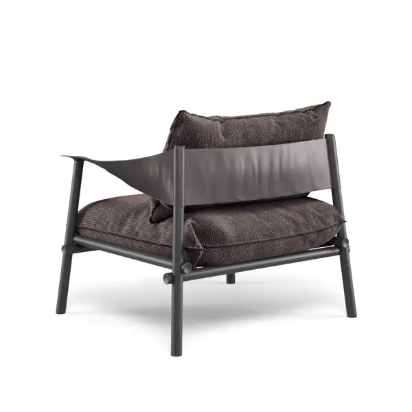 3_Terramare_729_Lounge Chair.jpg