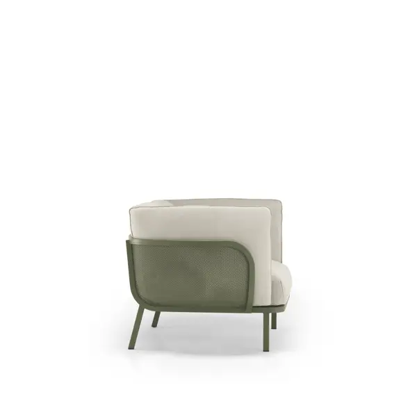 2_Cabla lounge chairs3.jpg